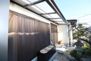 益田市 外構工事 軒を延長して雨の日も快適に使える屋外空間