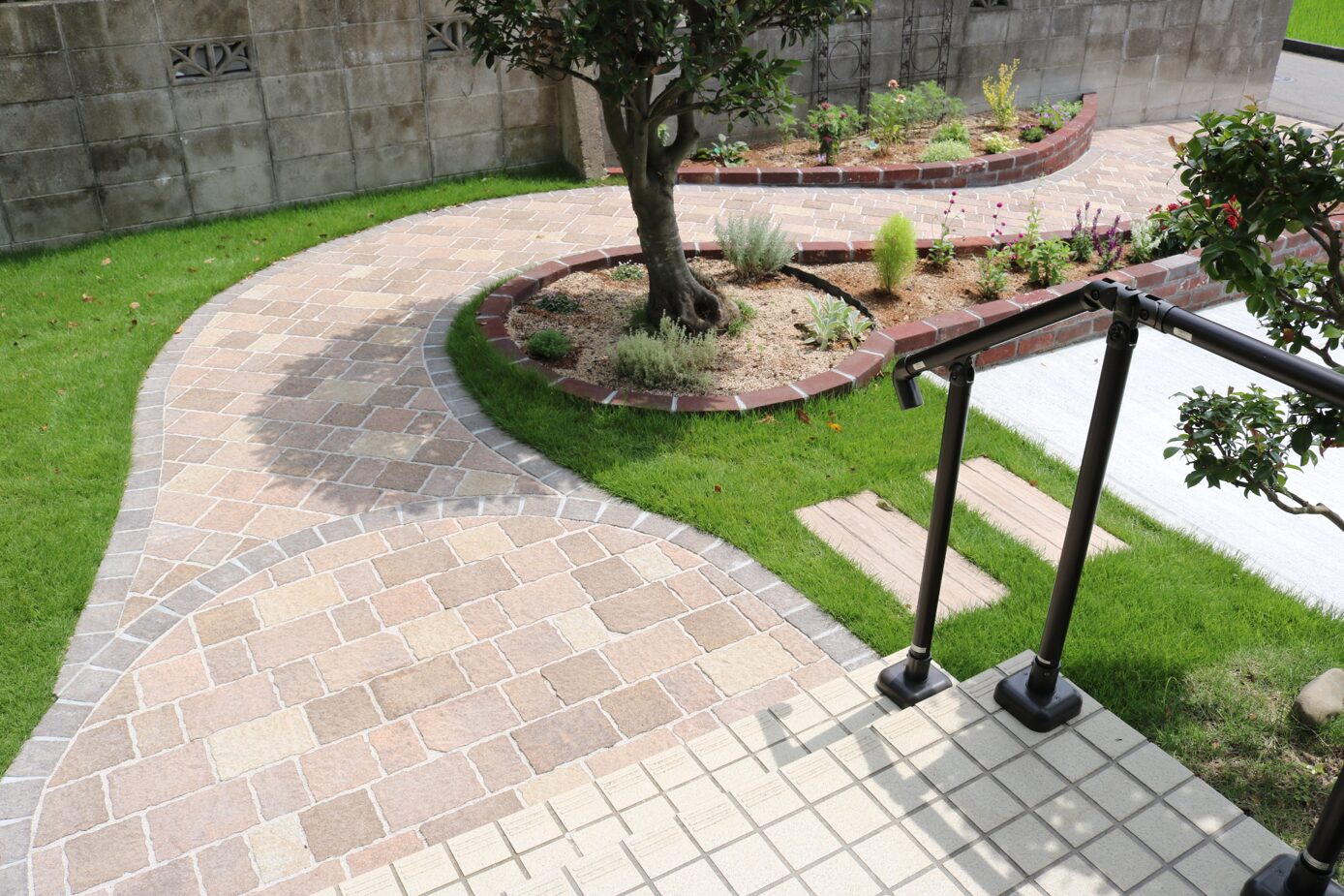 益田市 外構リフォーム 施工前後の比較写真